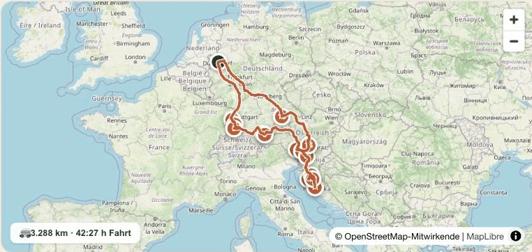 Karte einer geteilten Wohnmobil-Reise mit eingezeichneter Route durch Mitteleuropa